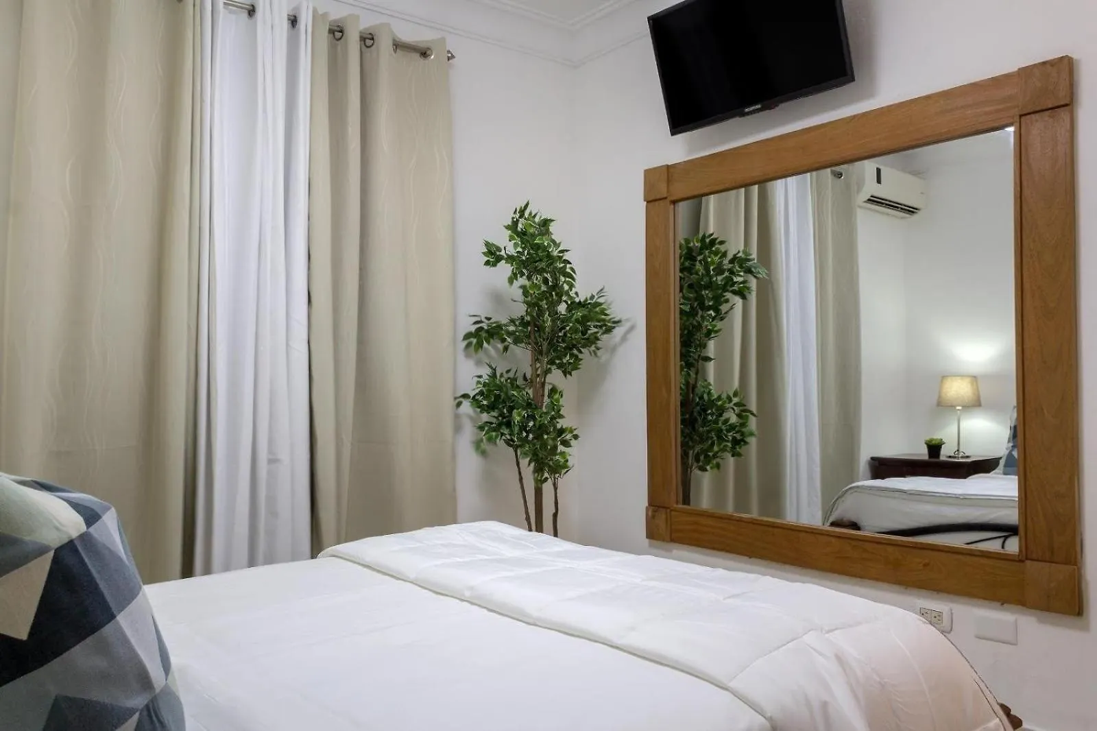 Apartamentos En La Zona Colonial Santo Domingo 0*,
